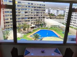 Residencial Los Molinos con piscina, TV internacional y Wifi