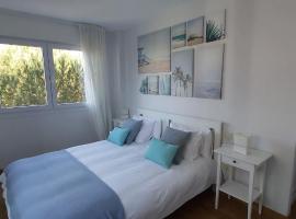 Valdenoja-Sardinero Apartment Suite Beach, hotel in Santander