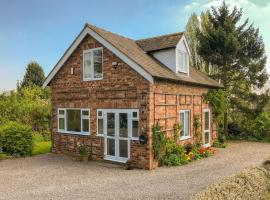 Highfield Cottage, hotel with parking in West Hallam