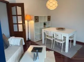 Bonito apartamento en Cangas al lado playa Rodeira
