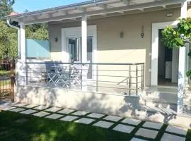 Villa Christos Family Bungalow Pachis Beach-Glyfoneri