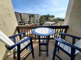 Island House F232 Condo