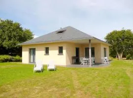 Bungalow in Telgrus sur mer near Sandy Beach