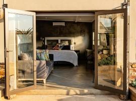 Viesnīca Guest Room at Joubert pilsētā Pītretifa, netālu no apskates objekta Nhlangano Health Centre