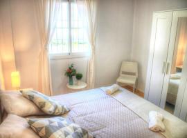 Precioso apartamento con piscina