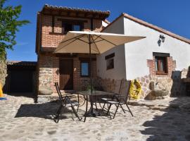 Casa Rural El Balcón de Piedrahíta, casa per le vacanze a Navahermosa de Corneja