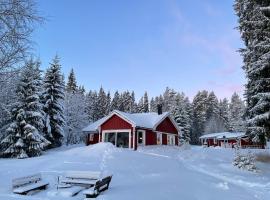 Beautiful house in the nature with private river access, hotel in Luleå
