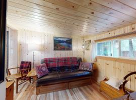 Ice Creek Hollow Wood Den at Wallowa Lake: Joseph şehrinde bir otel