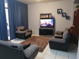 Apartamento familiar, cheap hotel in Trujillo