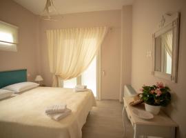 SantaCara City Apartment, hotel cerca de Iroon Square, Lefkada