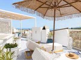SteMa Residence, with panoramic view, roof garden & jacuzzi!, hotel keluarga di Atsipopoulo