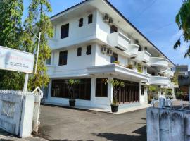 Wisma Hari Kota, bed and breakfast en Medan