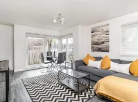 Executive Apartment, Free Parking, West End