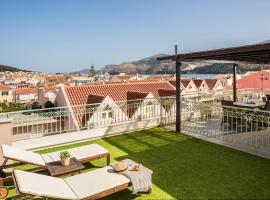 Panoramic Luxurious Penthouse, hotel in Argostoli