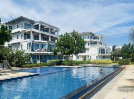 Trincomalee Ocean Front Condos, khách sạn ở Trincomalee