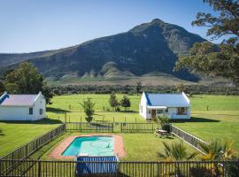 Tsitsikamma Cottages, serviced apartment in Witelsbos