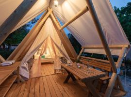 Eco glamping- FKK Nudist Camping Solaris, luksuslik telkimispaik Porecis