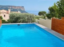 Suite vue mer, grande piscine et spa extérieur privatifs,climatisation et parking