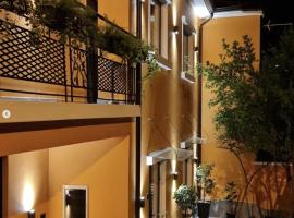 Vila Jasmine, hotel near Tanners' Bridge, Tirana