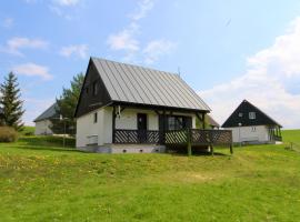 Holiday Home Holiday Hill 55 by Interhome, hotel di Čistá