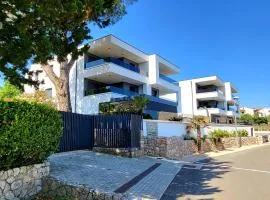 Modern Apartments Elle Malinska