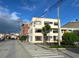 Hotel Rook INN, hotel in Paipa