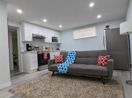SERENE & MODERN 1BED SUITE + CLOSE TO AIRPORT, holiday rental in Regina