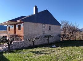 Casa Meri, holiday home in El Espino