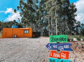 Container ABOBORA na natureza da Serra Gaúcha, מלון ידידותי לחיות מחמד בפלורס דה קוניה