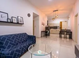 Lovely 4-bedroom condo with pool for 6 pax - Cheras