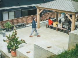 Little Hermit(リトルハーミット), hotel near Awa Shrine, Tateyama