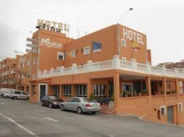 HOTEL MIRAMAR, hotel v destinácii Torreblanca
