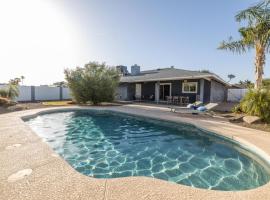 Mesa Garnet home, vacation home in Mesa