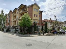 CentrRooms-DS, hotell i Struga