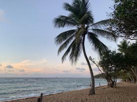 Studio Anse L'Etang, hotel in Tartane