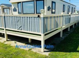 Golden Palm, 8 Berth Caravan, hotel di Skegness