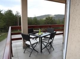 Helena Apartments, hotel a Divčibare