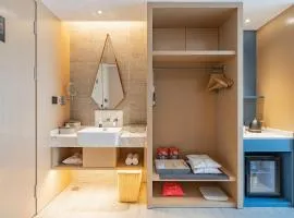 Atour Hotel Hangzhou Qianjiang Century Zhenning Road