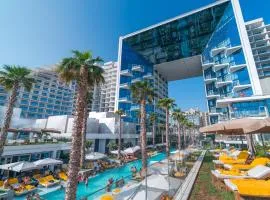EDEN'S Homes & Villas - FIVE Palm Residences