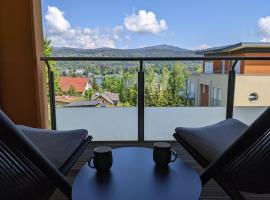 Vista Bahía, Apartment in Velden with amazing views and lake access, hotel with pools in Velden am Wörthersee