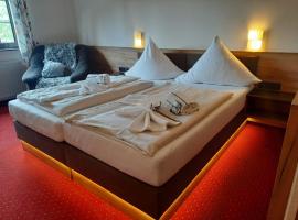 Hotel Haus Krone، فندق في Bexbach