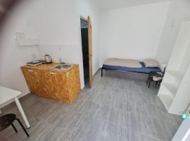 Budget Apartment LeLo Centar2, hotel di Osijek
