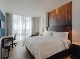 Holiday Inn Bogota Airport by IHG