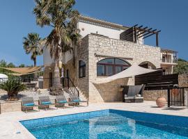 Villa Kalypso - Zentrum Holidays Crete: Darmarochori şehrinde bir villa