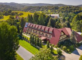 POŁONINY Resort, hotel romântico em Bukowiec