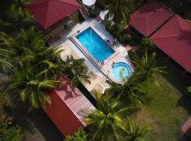 Tranquilidad Resort, hotel i Parrita