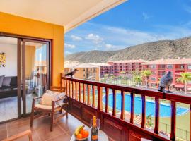 LOVELY MOCAN, Pool, Fast Wi-Fi, Padel Court