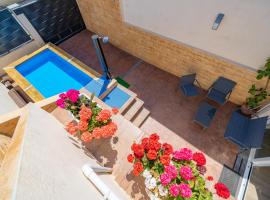 HomeHolidaysRentals Benoit - Costa Barcelona, hotel a Pineda de Mar