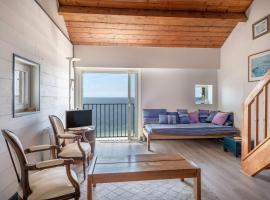 Superbe vue Mer - Vacances à 5 personnes à Arzon, hotel in Arzon