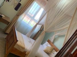 CS HOTEL, hotel v destinaci Hoima
